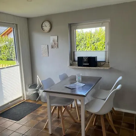 Gruber Weg 13 *